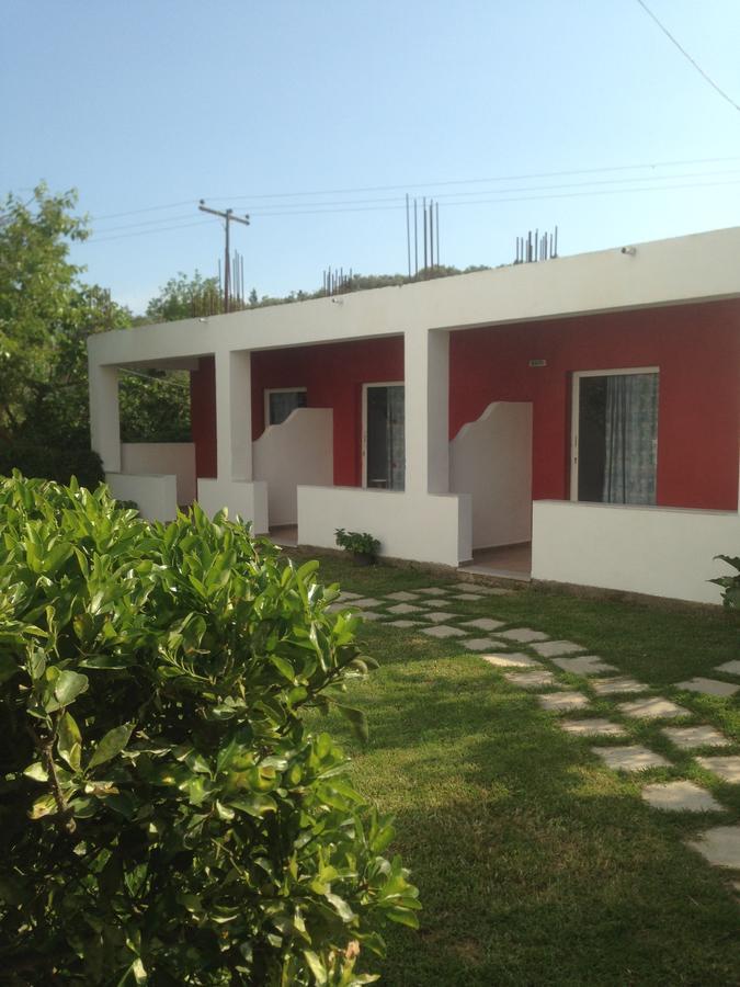Hebes Studios Kávos Екстериор снимка