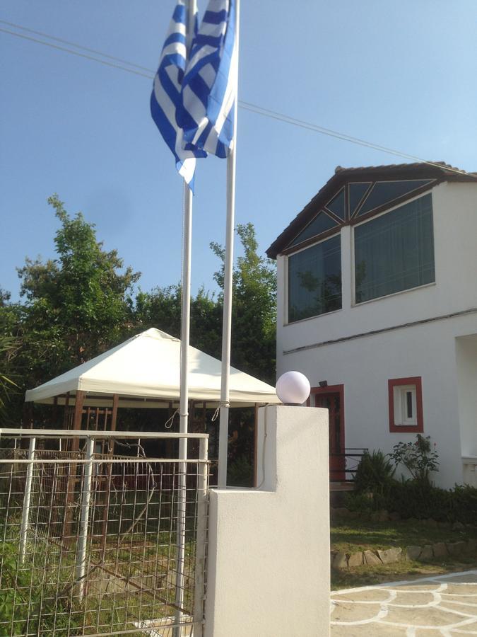 Hebes Studios Kávos Екстериор снимка